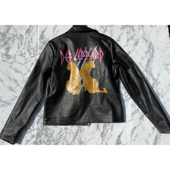 Def Leppard Girls Moto Jacket Black Leather Look Size 14/16 With Pink Paw Prints - Picture 2 of 7